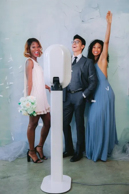 Full Service Photobooth